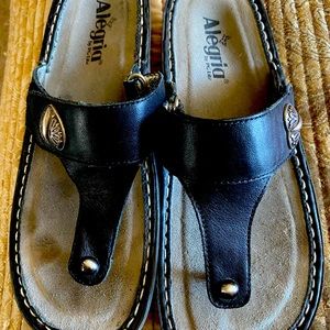 Allegria sandals